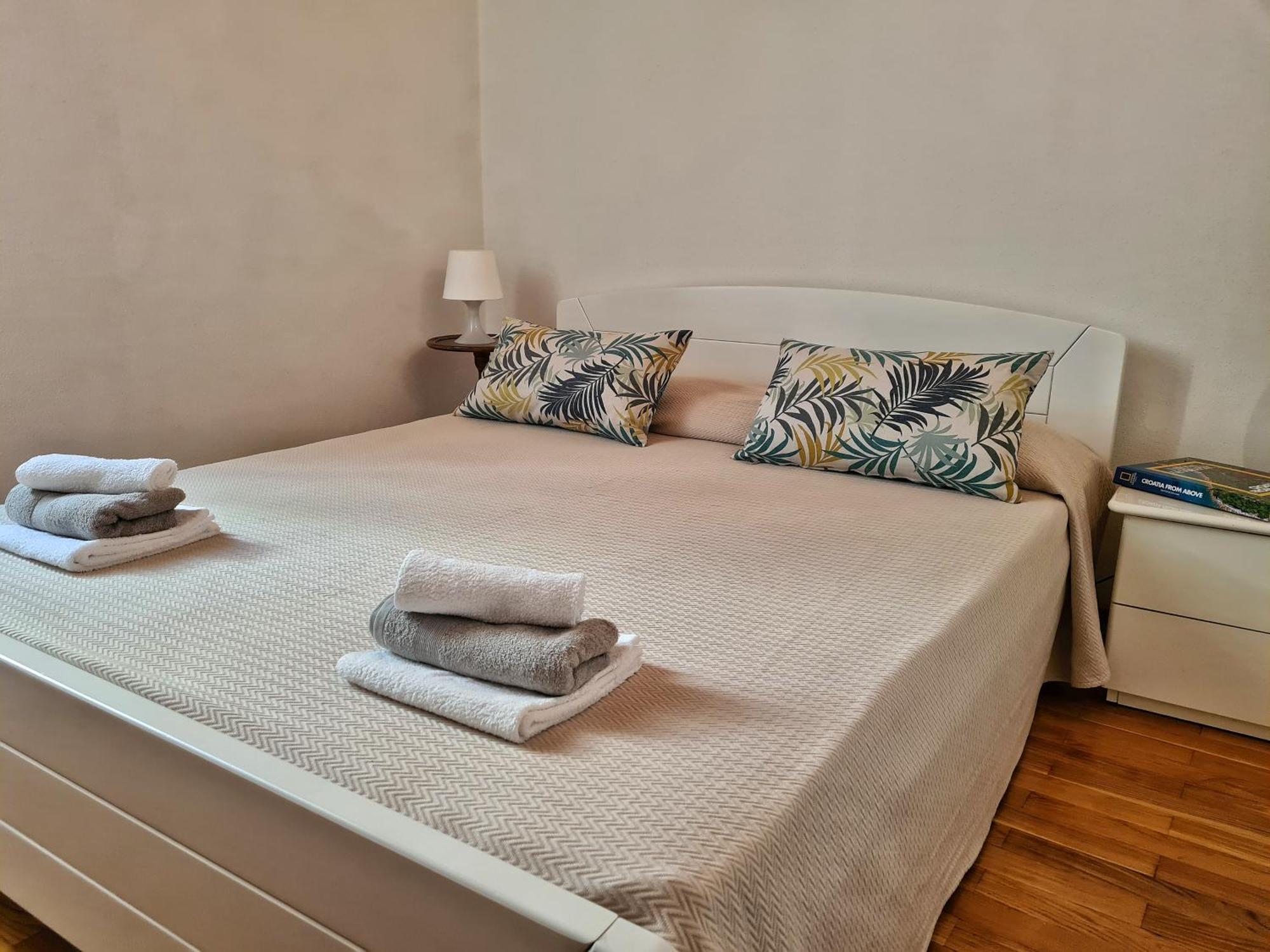 Fortezza - Hvar Old Town Apartment Hvar Town Quarto foto